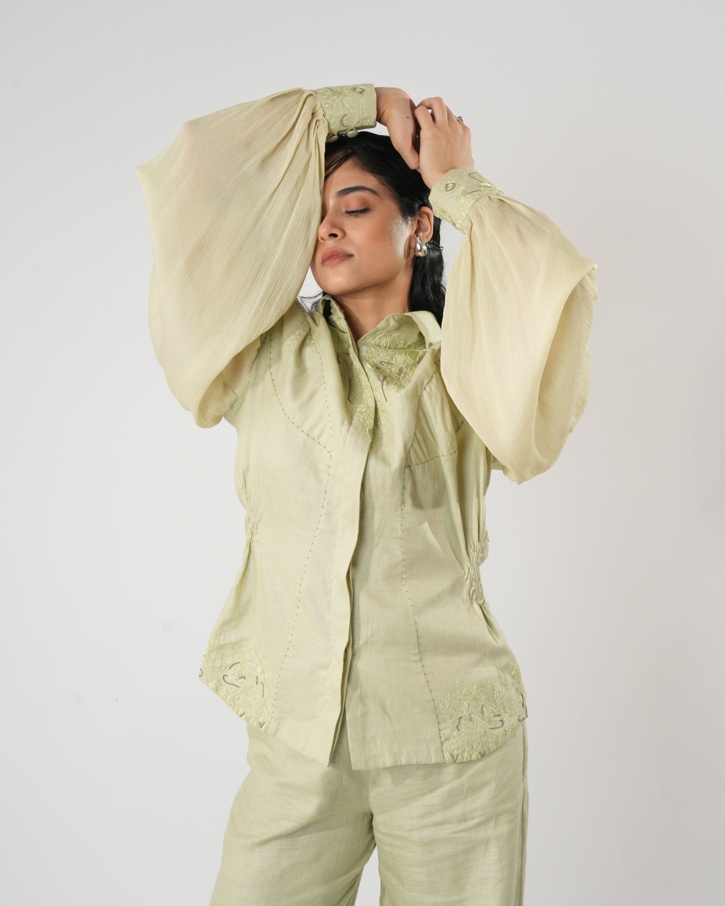 Aranya Hourglass Shirt - Green